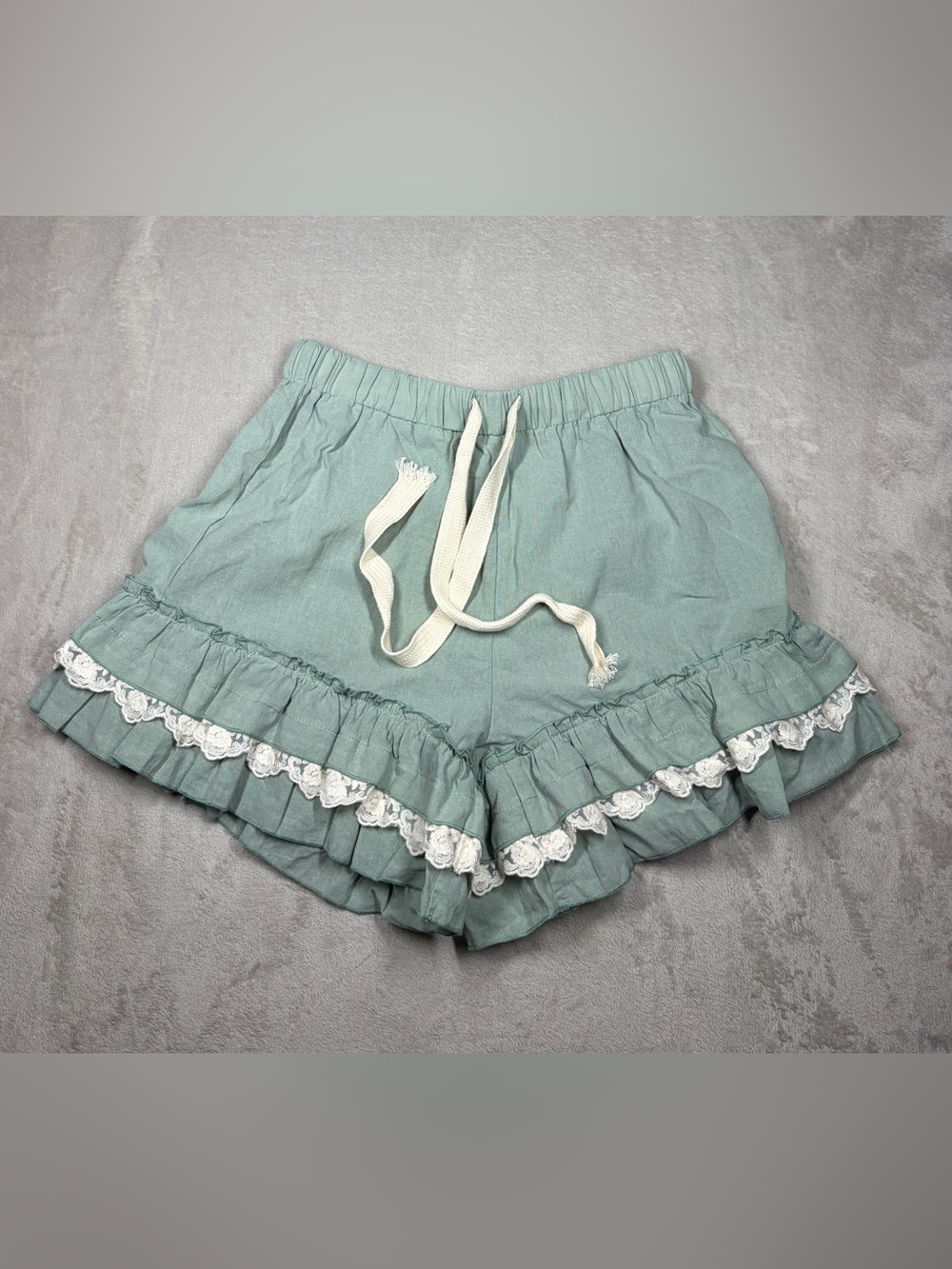 Mello Light Sage Green Cream Ruffle Floral Lace Bloomer Cottagecore Shorts M